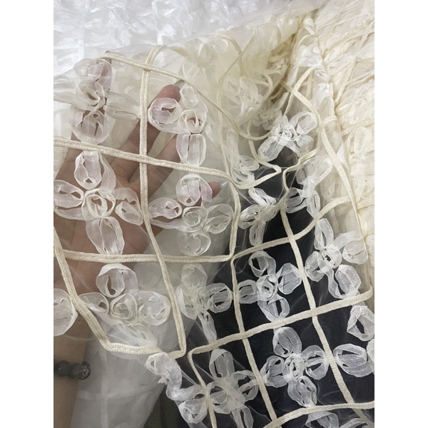 vải ren lưới thêu hoa