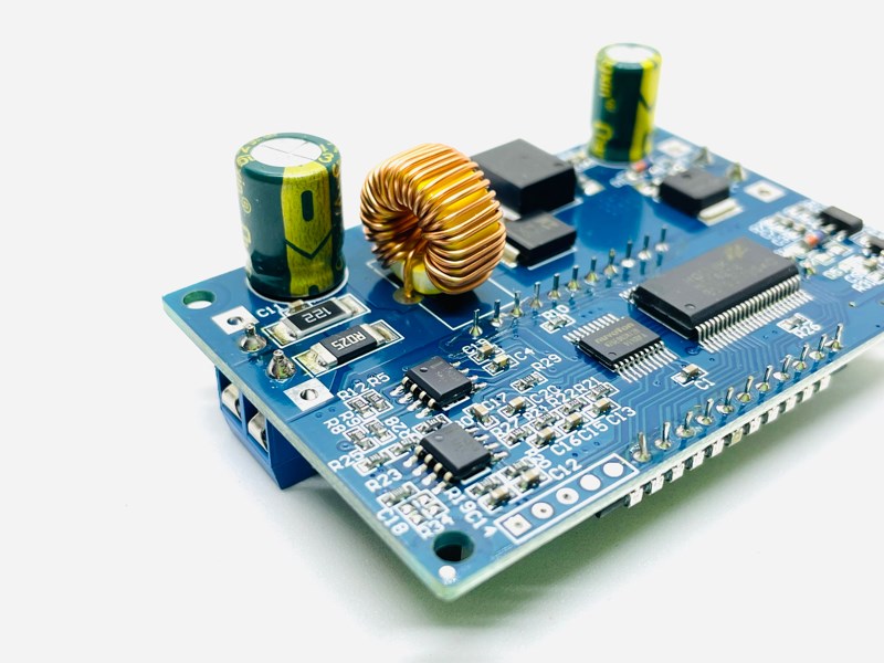[HCM]Mạch Hạ Áp DC-DC 5A Hiển Thị Trên LCD