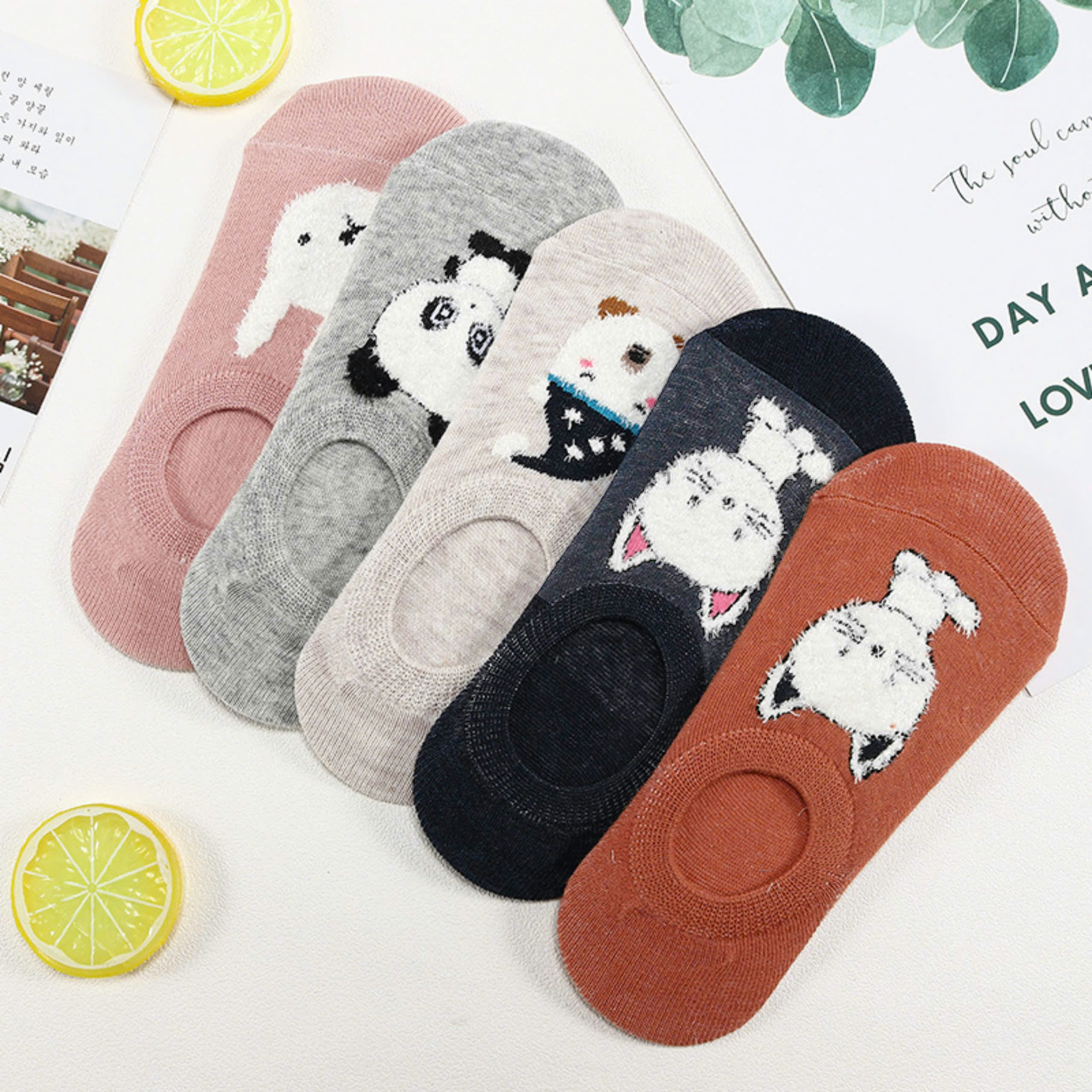 Combo 5 vớ lười tai thú size nữ 70k