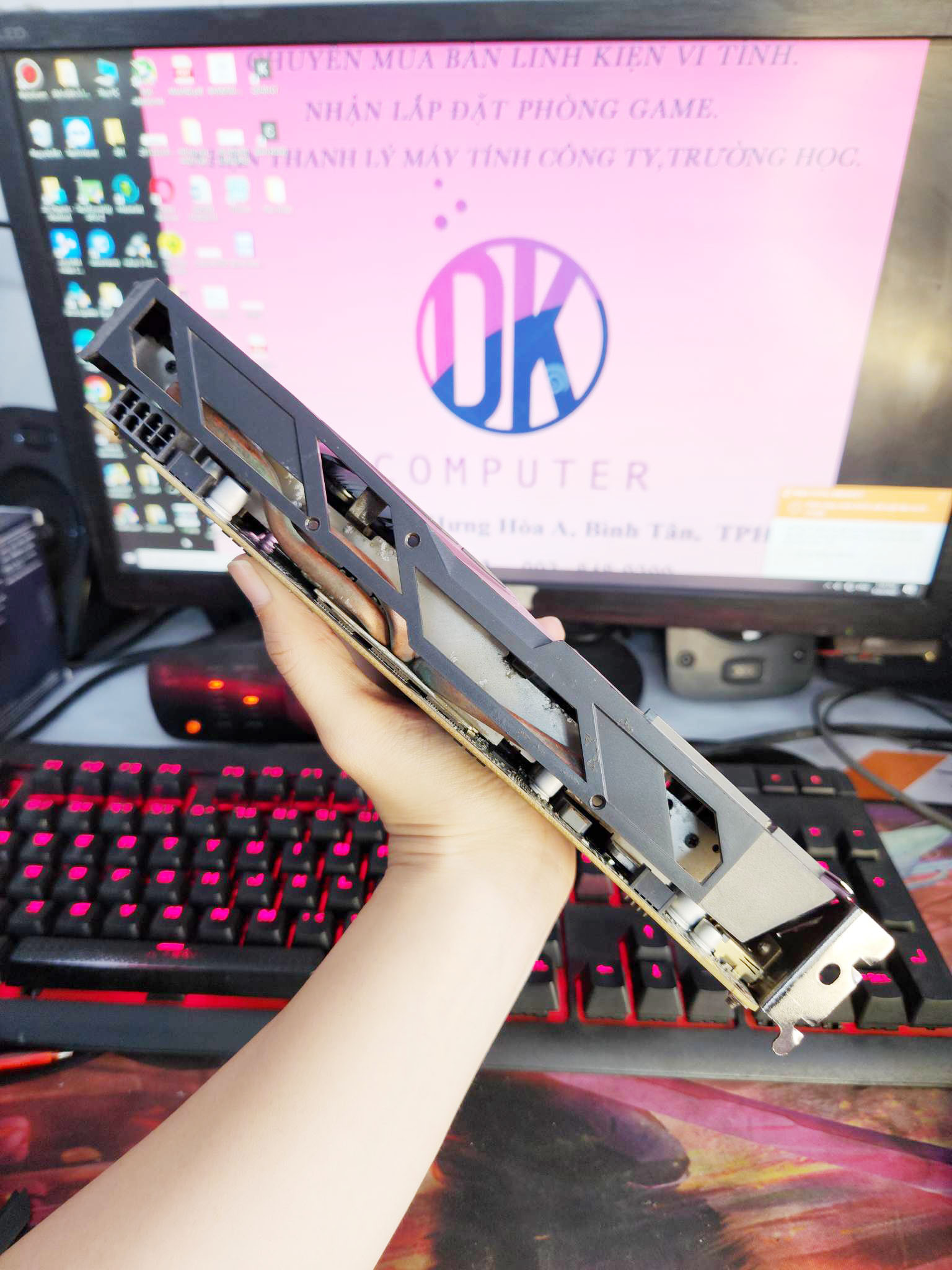 VGA Gigabyte Radeon RX 570 Gaming 8G MI (GV-RX570GAMING-8GD-MI)