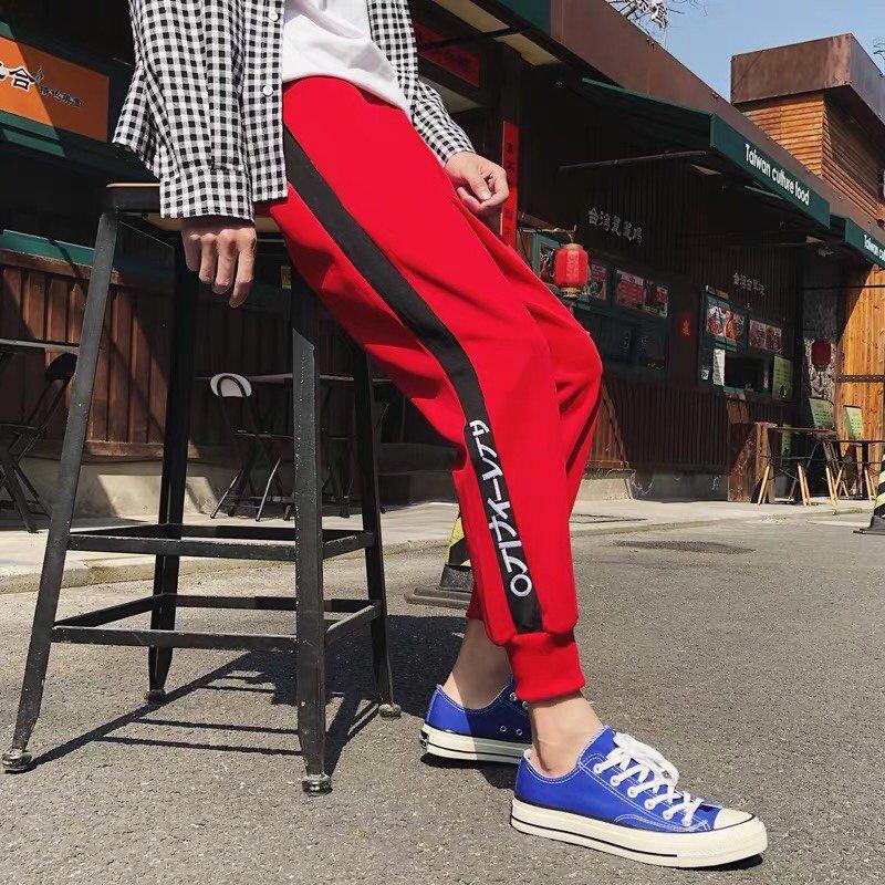 Quần jogger thể thao in chữ nhật, viền to chạy sọc cực đẹp