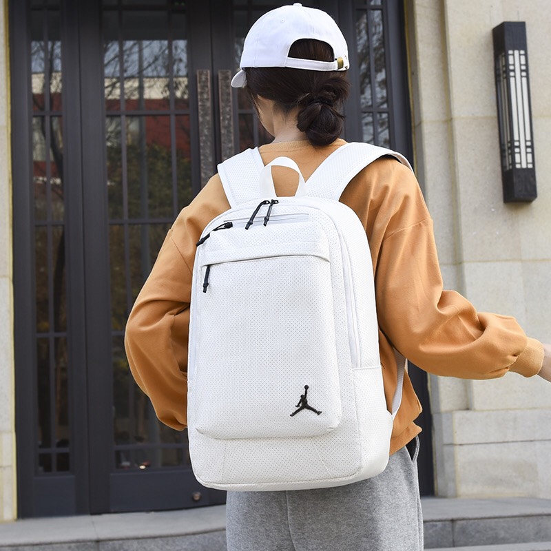Balo Jordan chất liệu da
