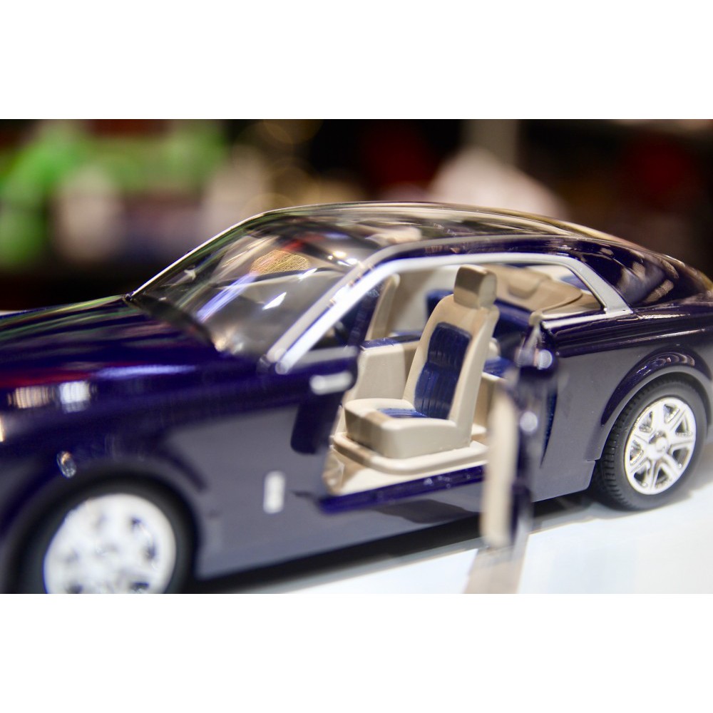 Xe mô hình Rolls Royce Sweptail tỉ lệ 1/24 xlg màu xanh đen, dùng để trang trí nội thất hoặc làm quà tặng sinh nhật, noel