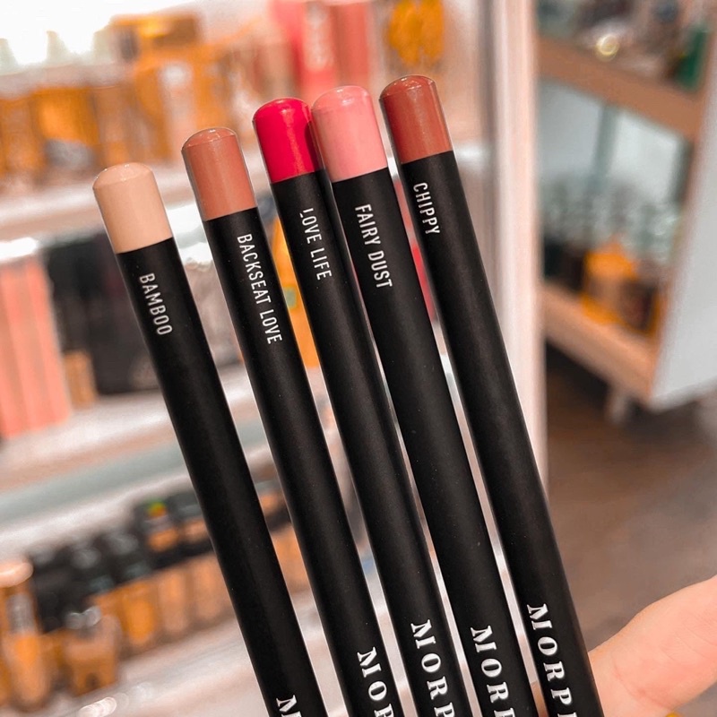 [NEW] CHÌ KẺ VIỀN MÔI MORPHE