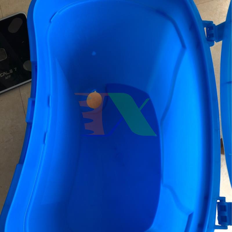 Máy bón phân dạng gậy TMP-04, Dụng cụ bón phân đeo vai lưng, Thùng bón phân