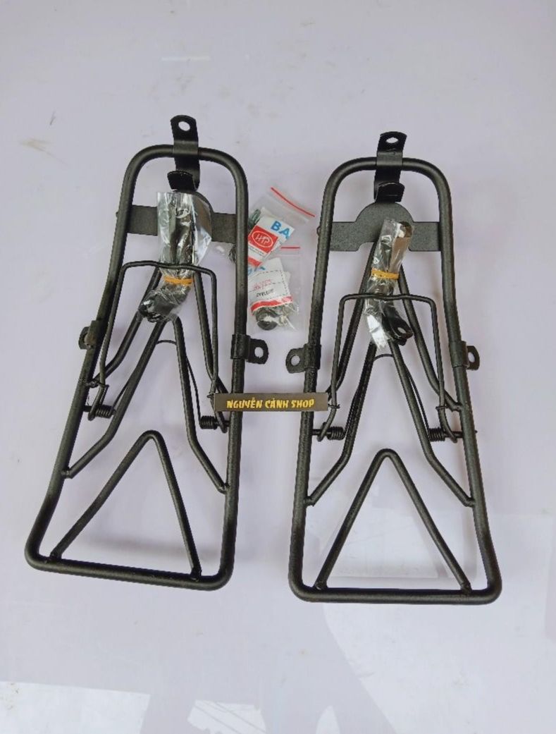Baga giữa xe yaz đen sơn tỉnh điện