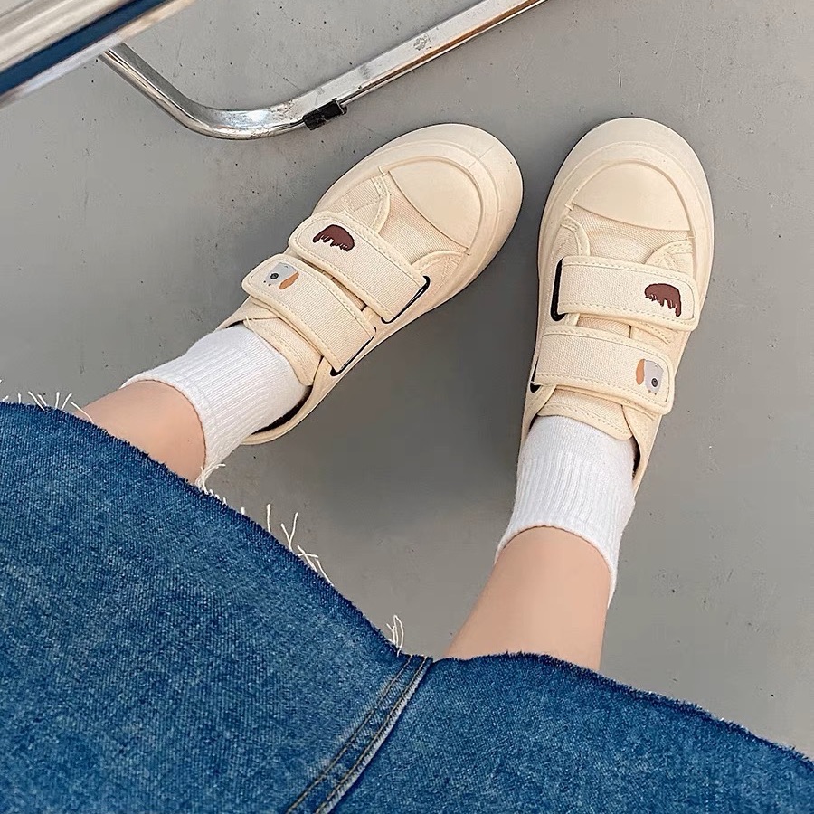 Giày lười slipon quai dán hình voi con