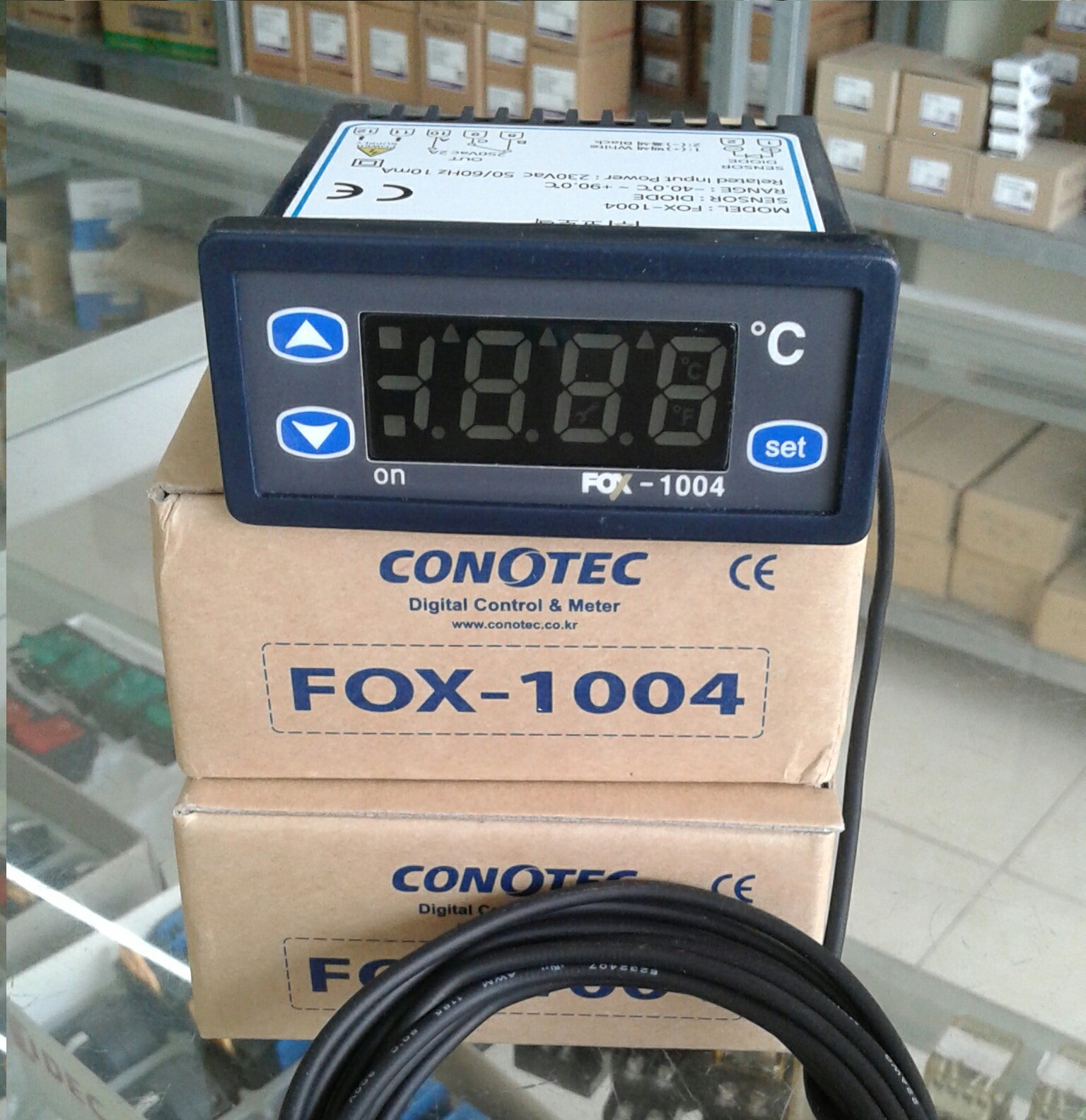 Bộ điều khiển nhiệt độ FOX-2003