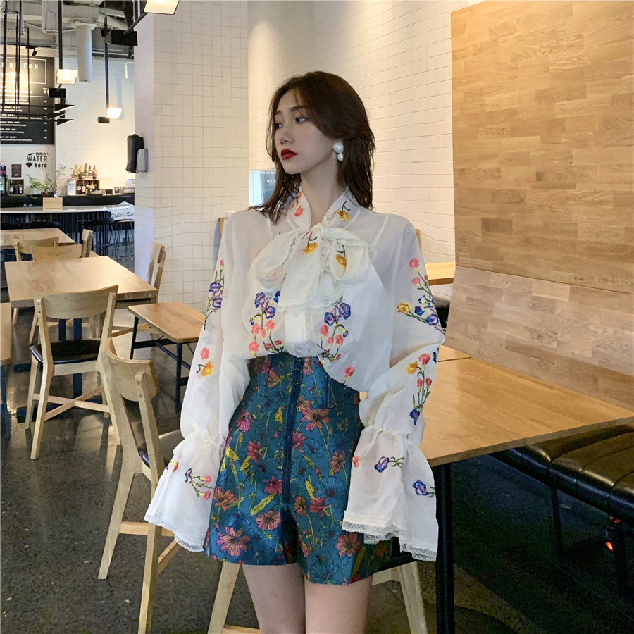 Set ulzzang sơmi + quần hoa cạp cao (ảnh thật)