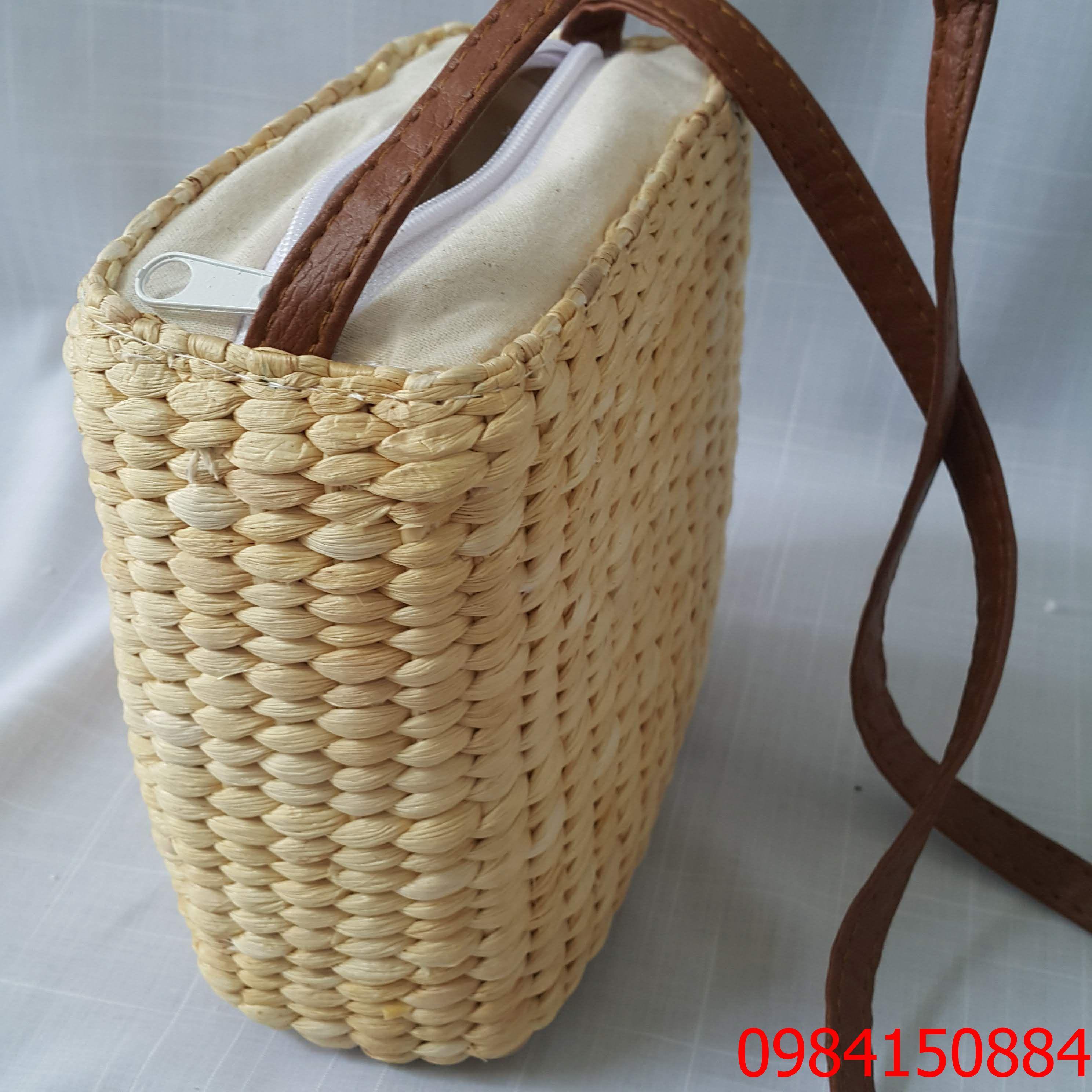 Túi xách lục bình vuông đi biển