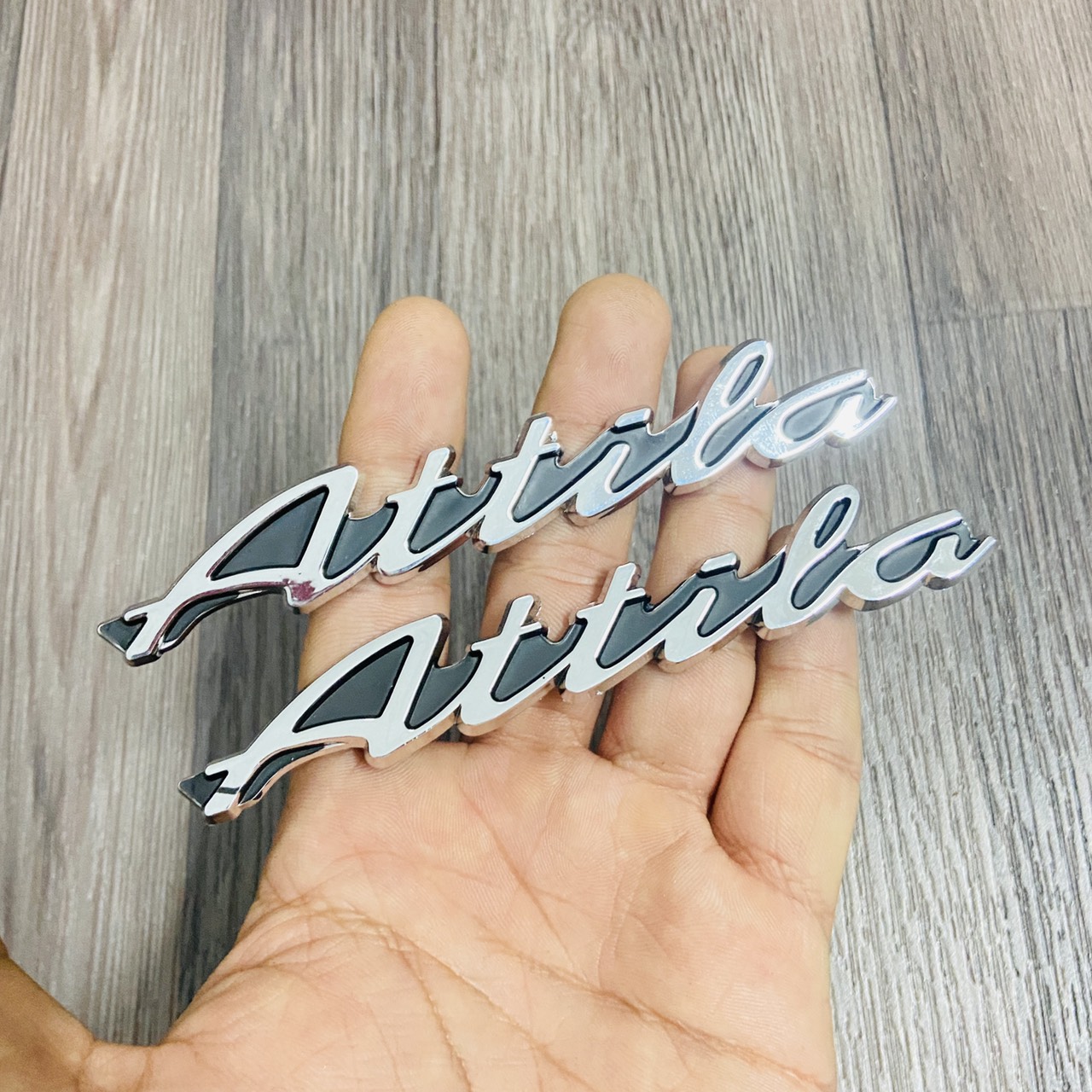 Cặp tem chữ nỗi ATTILA mủ cứng, tem tân trang xe máy như ZIN theo xe