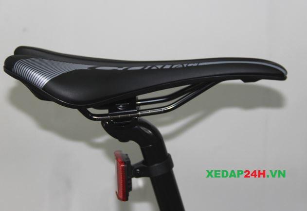 Xe Đạp Đua Giant SCR 2
