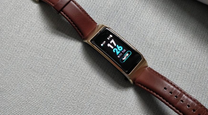 Đồng hồ thông minh Huawei TalkBand B5