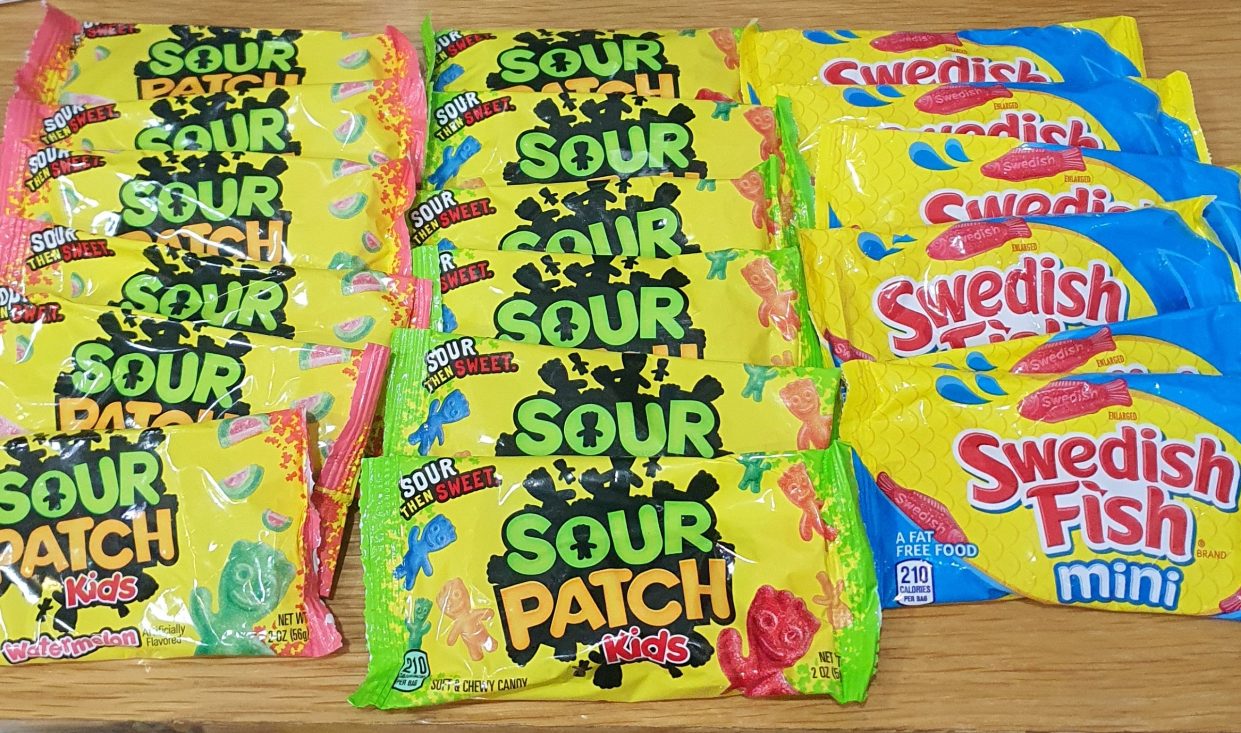 [HCM]Kẹo dẻo chua ngọt sour patch kids - 3 gói