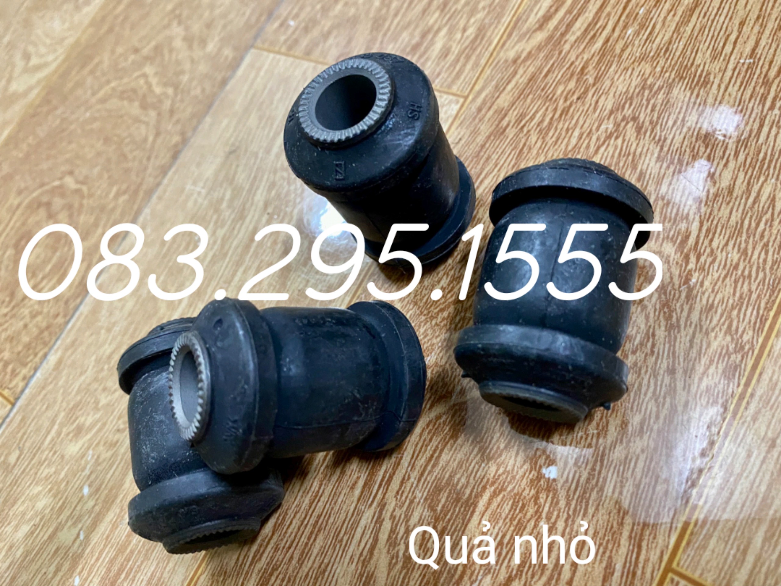 Cao su càng a Gentra , Aveo 12 ( giá 1 quả , quả to , quả nhỏ , có phân loại )
