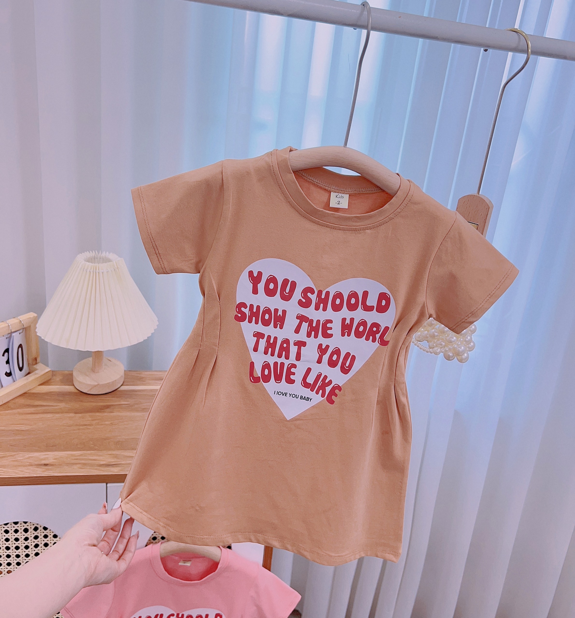 Váy bé gái cotton xuông siết eo
