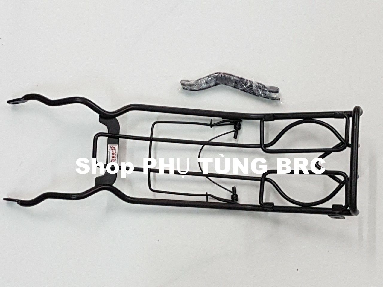 Baga INOX 10 li sơn tĩnh điện đen xe DREAM.