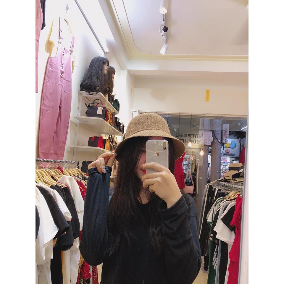 D65 Mũ cói chữ M