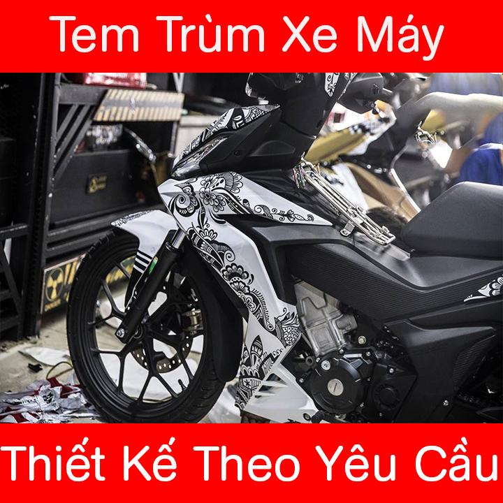 Tem Trùm Xe Winner Trắng Hoa Văn