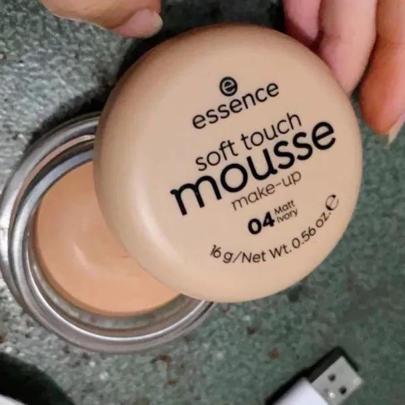 Phấn tươi Essence Đức Soft touch mousse