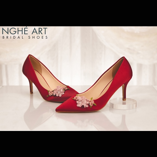 Giày cưới Nghé Art lụa đỏ hoa hồng 309