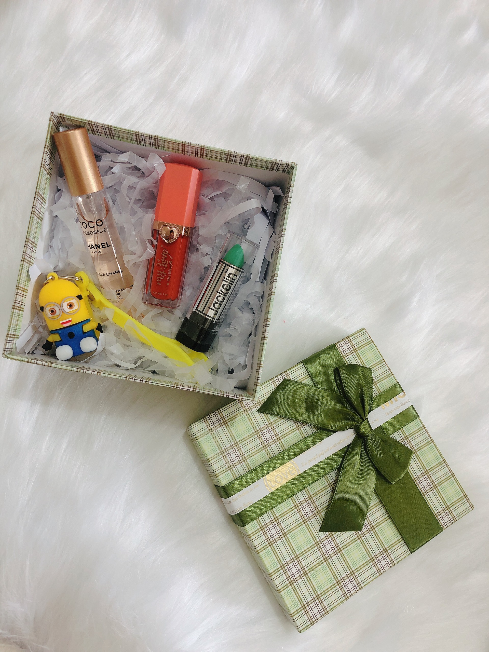 SET QUÀ TẶNG BẠN GÁI Ý NGHĨA
