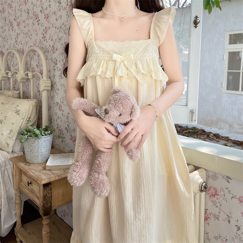 Đầm 2 dây phối bèo thắt dây kem quảng châu