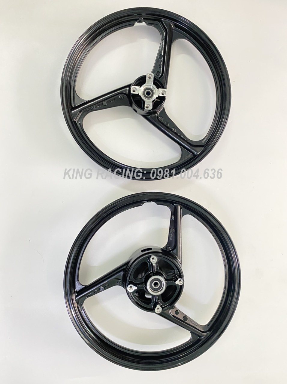 CẶP MÂM-VÀNH ĐÚC 3 ĐAO( 3 NAN) GẮN HD,WINER , WINER X(HOẶC CHẾ CHÁO CÁC DÒNG XE 2 THẮNG ĐĨA TRƯỚC SAU)