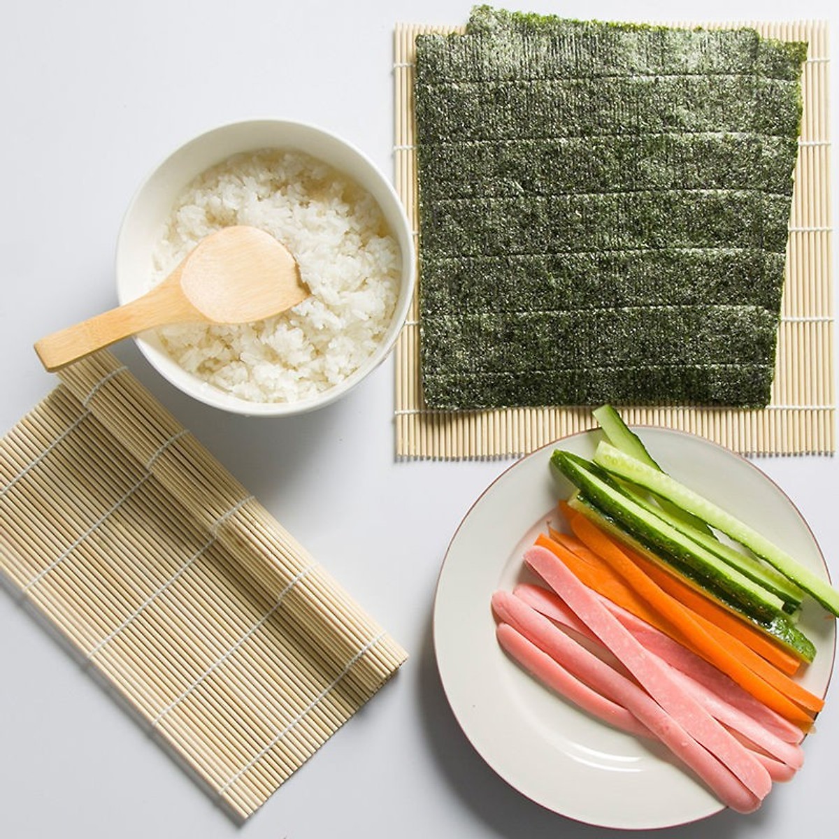 MÀNH TRE CUỘN CƠM, KIMBAP