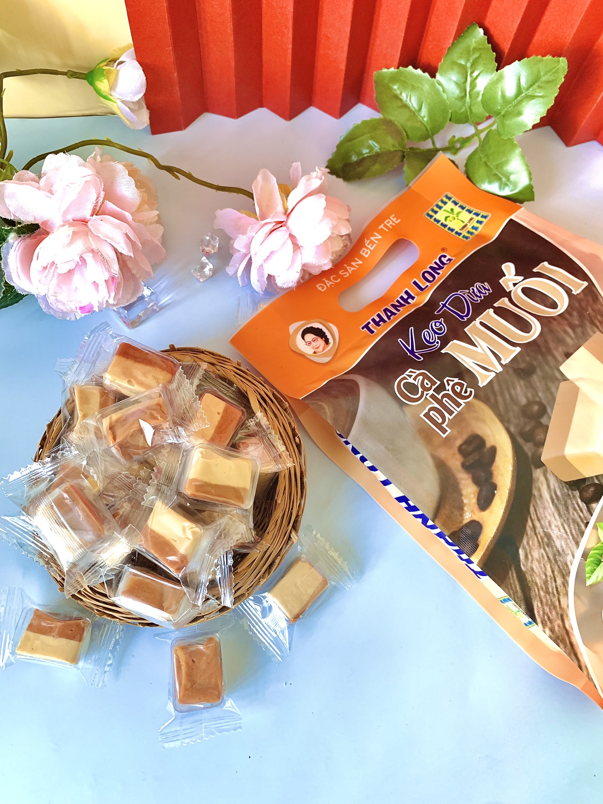 Kẹo Dừa Lá Dứa Sầu Riêng Hiệu Thanh Long (300g)