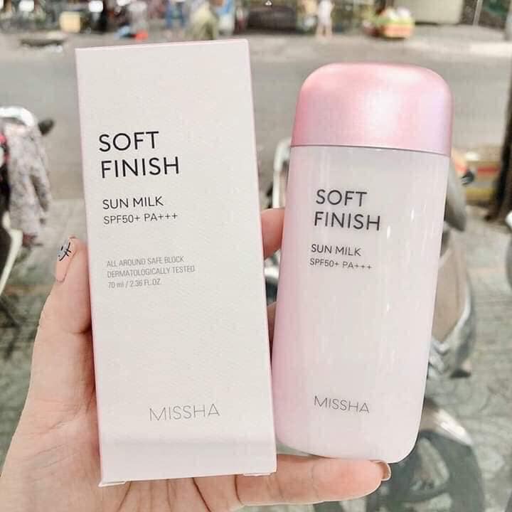 HOÀN TIỀN 15% - Kem Chống Nắng Missha Soft Finish Sun Milk SPF50 70ML