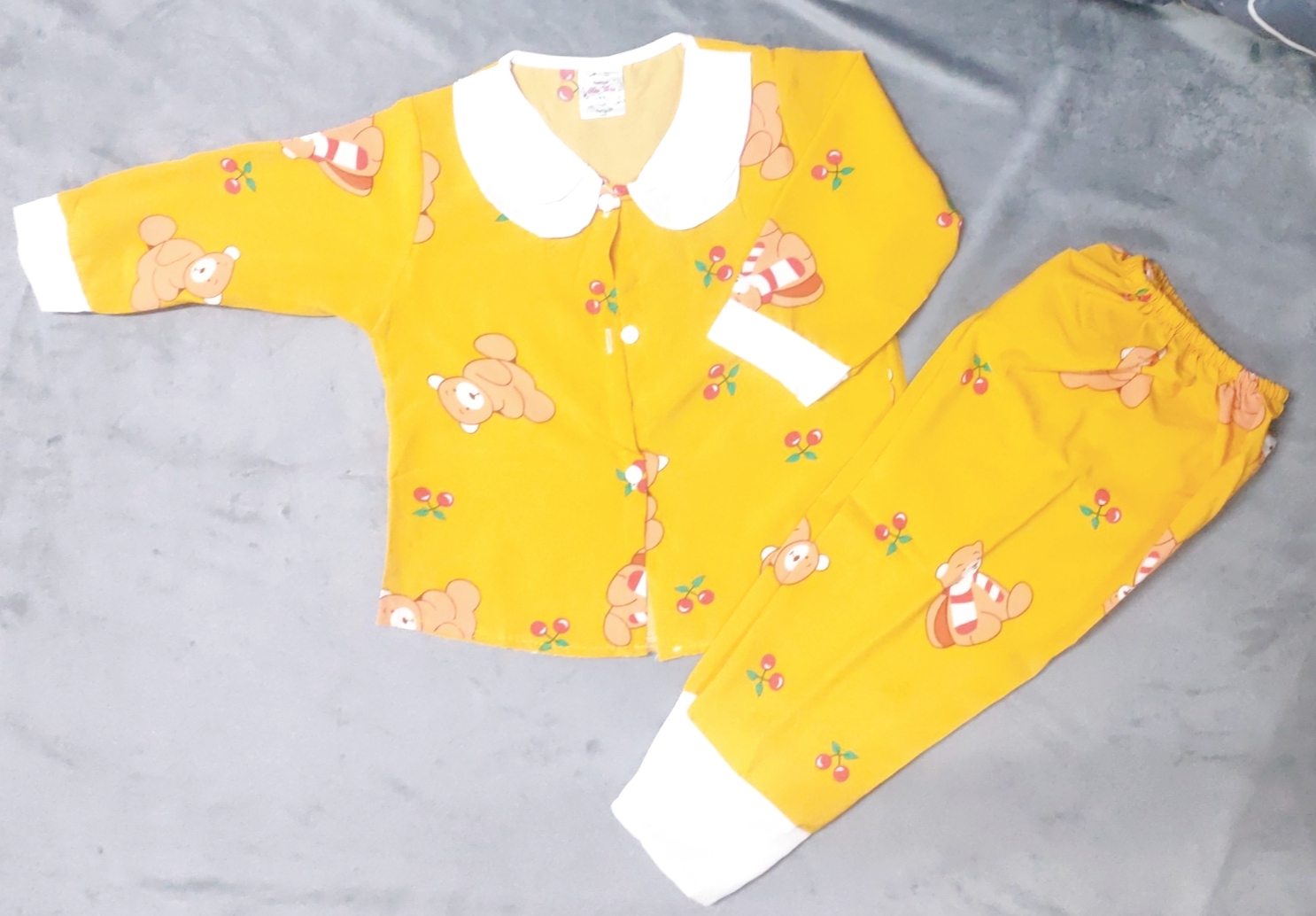 (3 bộ 3 màu  khác nhau) Combo 3 Bộ Tay Dài Cổ Sen Bé (6-10kg)