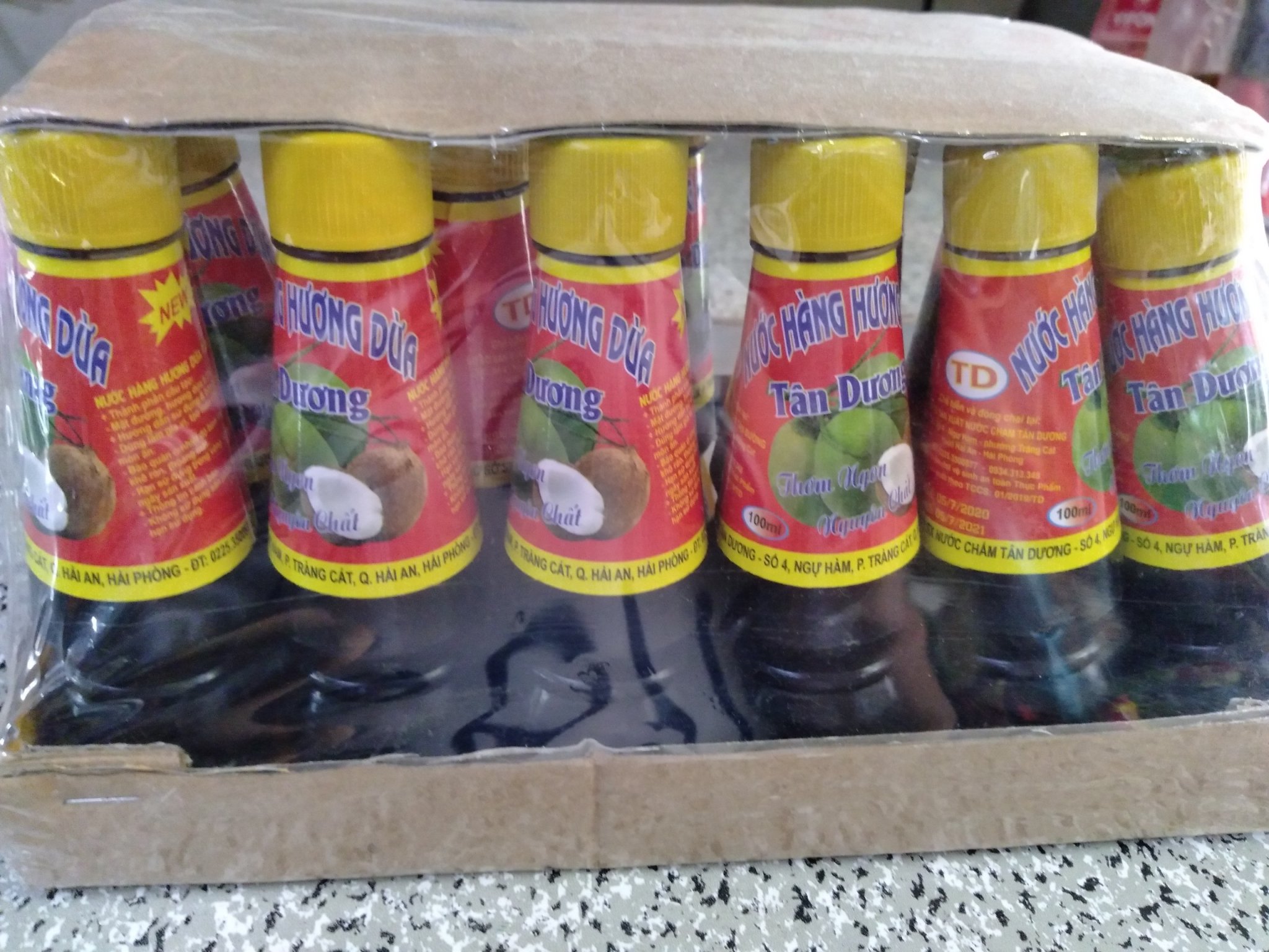 Nước hàng (kẹo đắng) hương dừa kho thịt cá - lọ 100ml