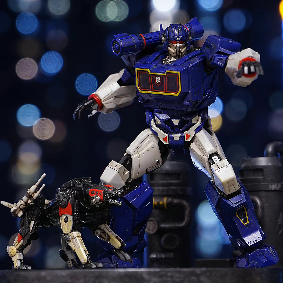 Mô hình Lắp Ráp Bee Model Kit - Trumpeter Transformers