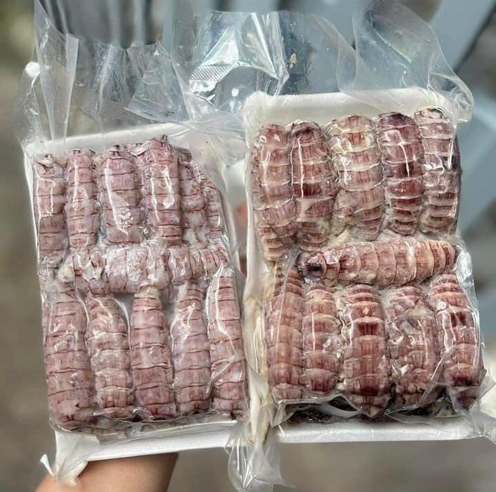 Thịt Tôm Tít (Hộp 500gr)