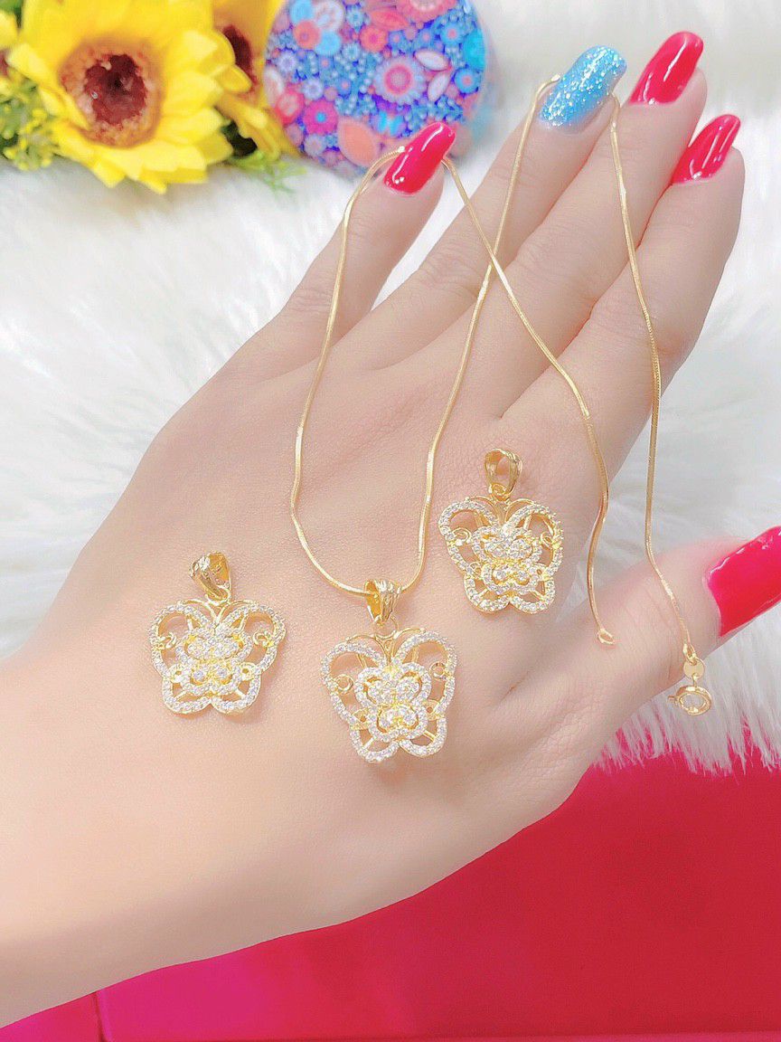 Dây chuyền nữ vàng 18k đẹp mặt bướm