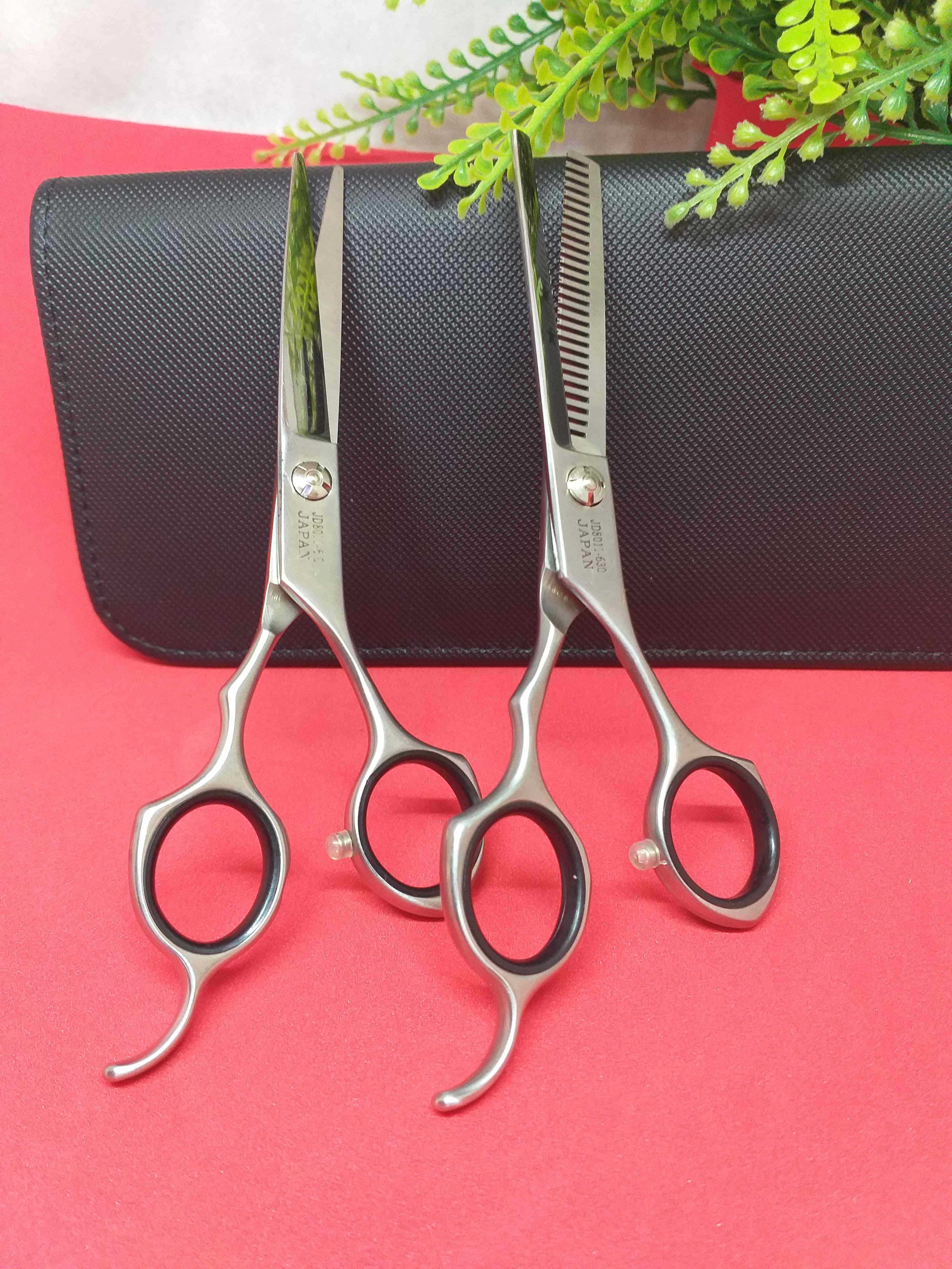 Cặp kéo cắt tỉa tóc 2 sao Japan có đính đá