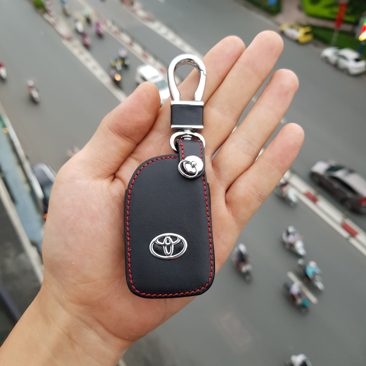 Bao da 3D bảo vệ chìa khóa xe Toyota Vios 2019-2020, Toyota Yaris 2019-2020 kèm móc đeo Inox