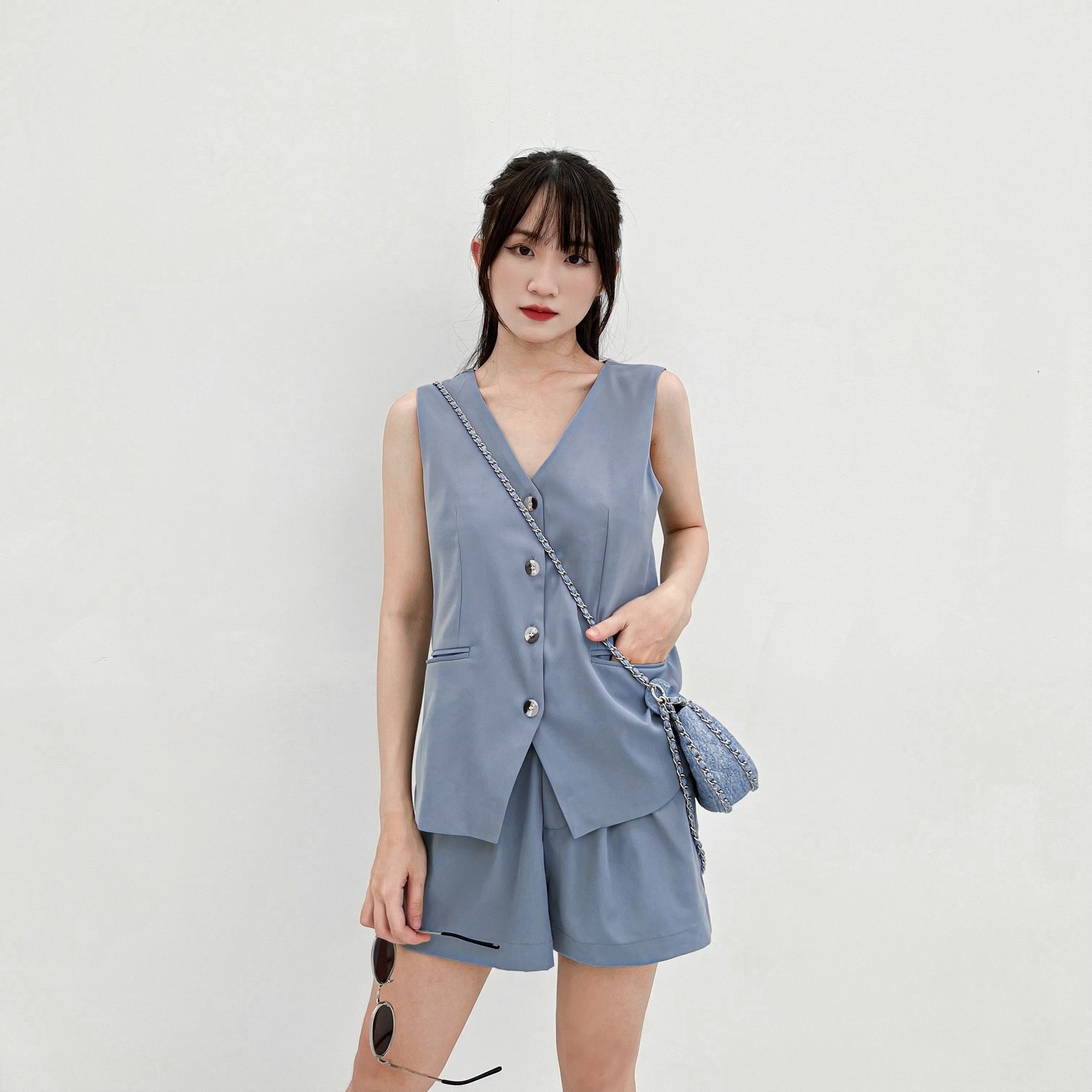 PONY SHORT - Quần short lửng lưng cao