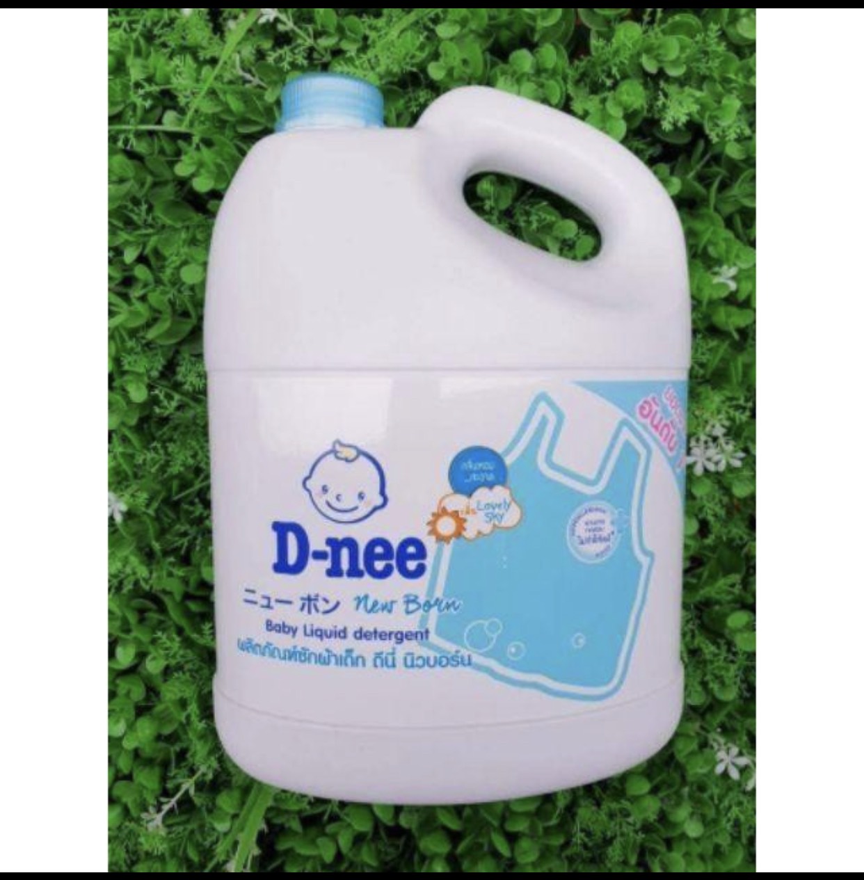 Nước giặt Dnee 3000ml