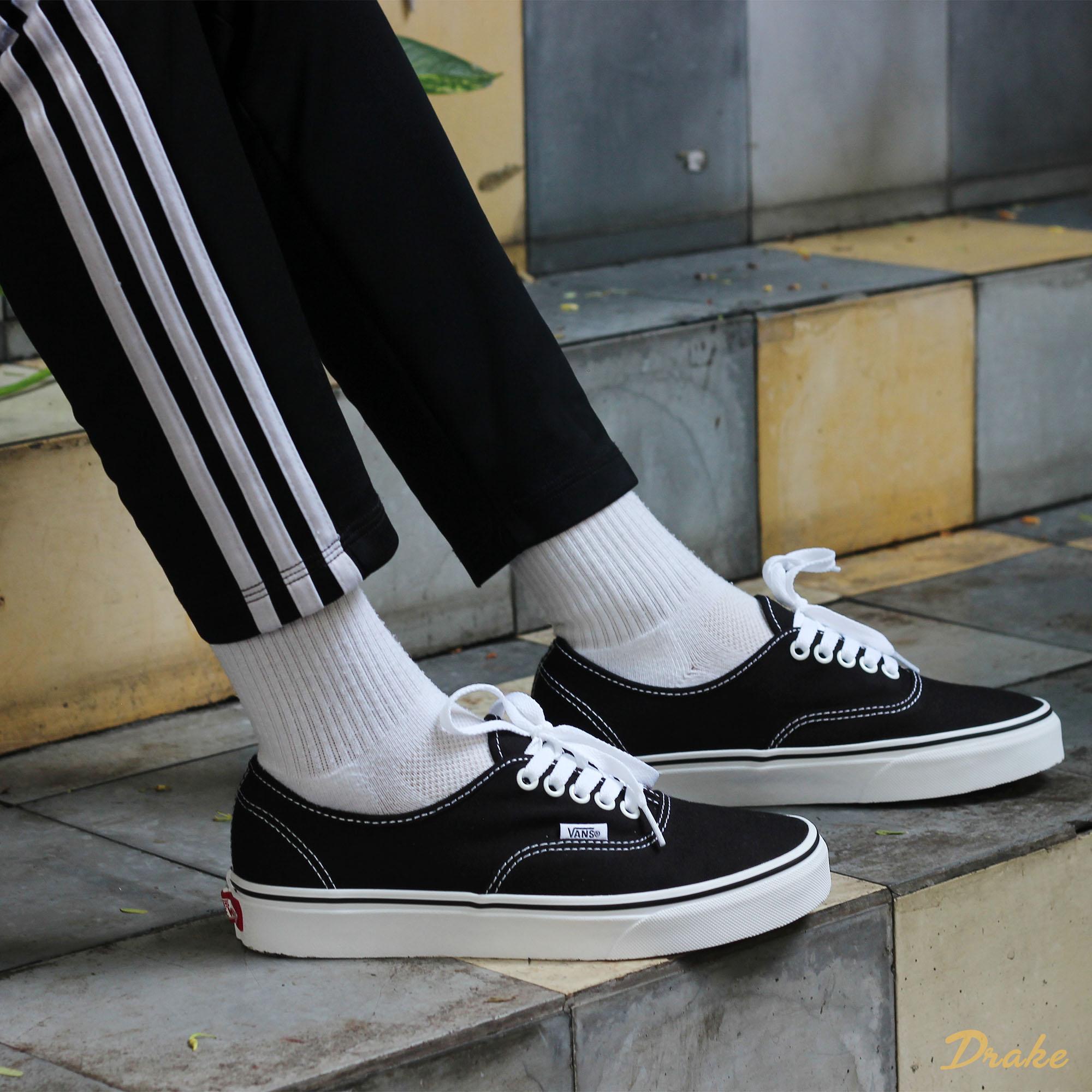 Giày Vans Authentic Classic VN000EE3BLK