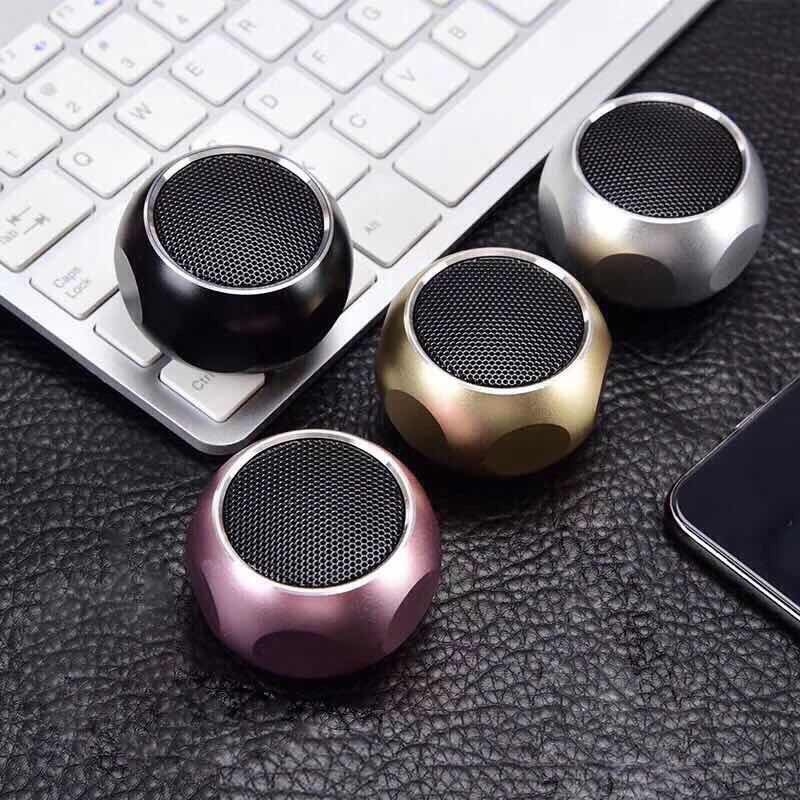 Loa bluetooth nghe nhạc mini m10 - thân hình bé nhỏ chất âm ...loa bluetooth m10 mini | loa bluetooth nghe nhạc mini m10 vỏ kim loại siêu nhỏ ... loa bluetooth mini m10 - loa nghe nhạc bluetooth mini m10 - hàng chính hãng ...