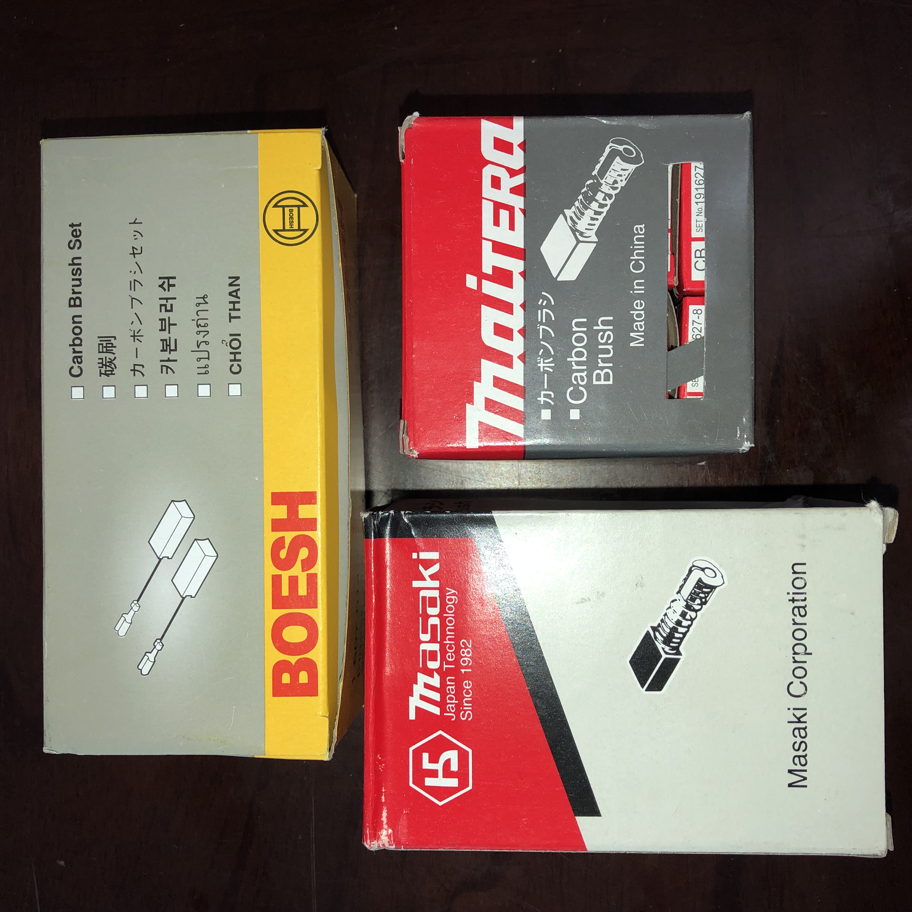 (Maitera) 1 Pair of 411A Carbon Brushes (Makita, Maktec, Soi, Planer Grinders)