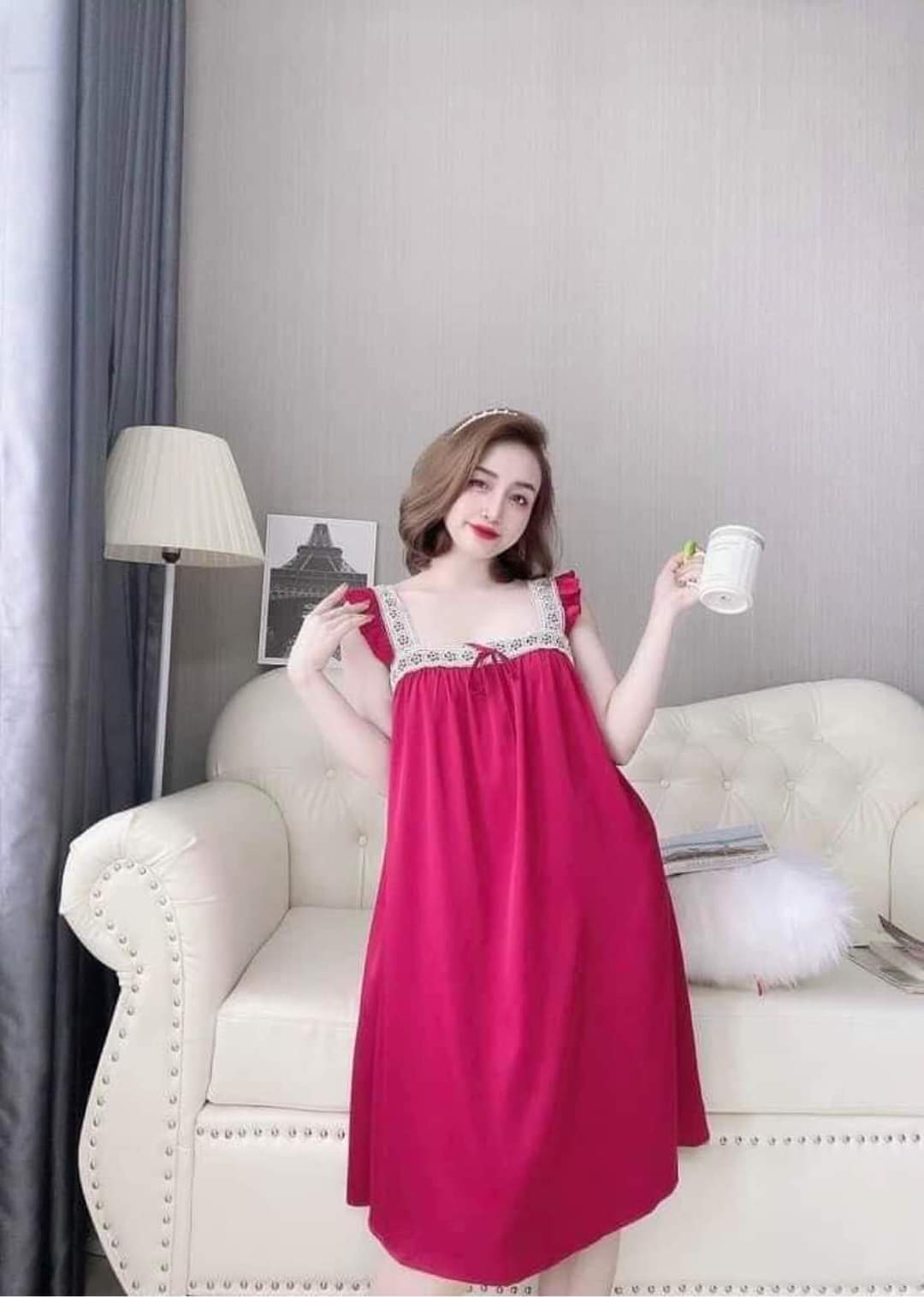 váy ngủ hai dây suông
