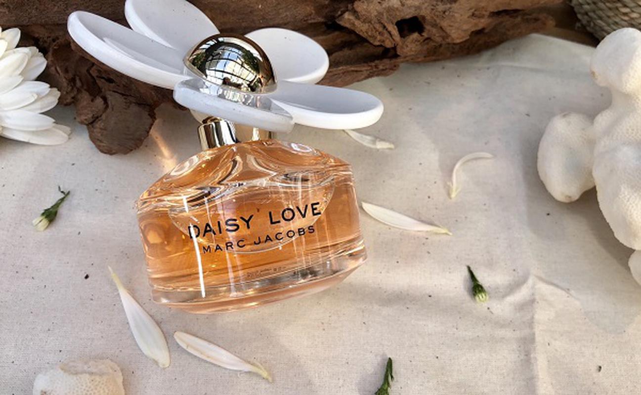 Marc Jacobs Daisy Love