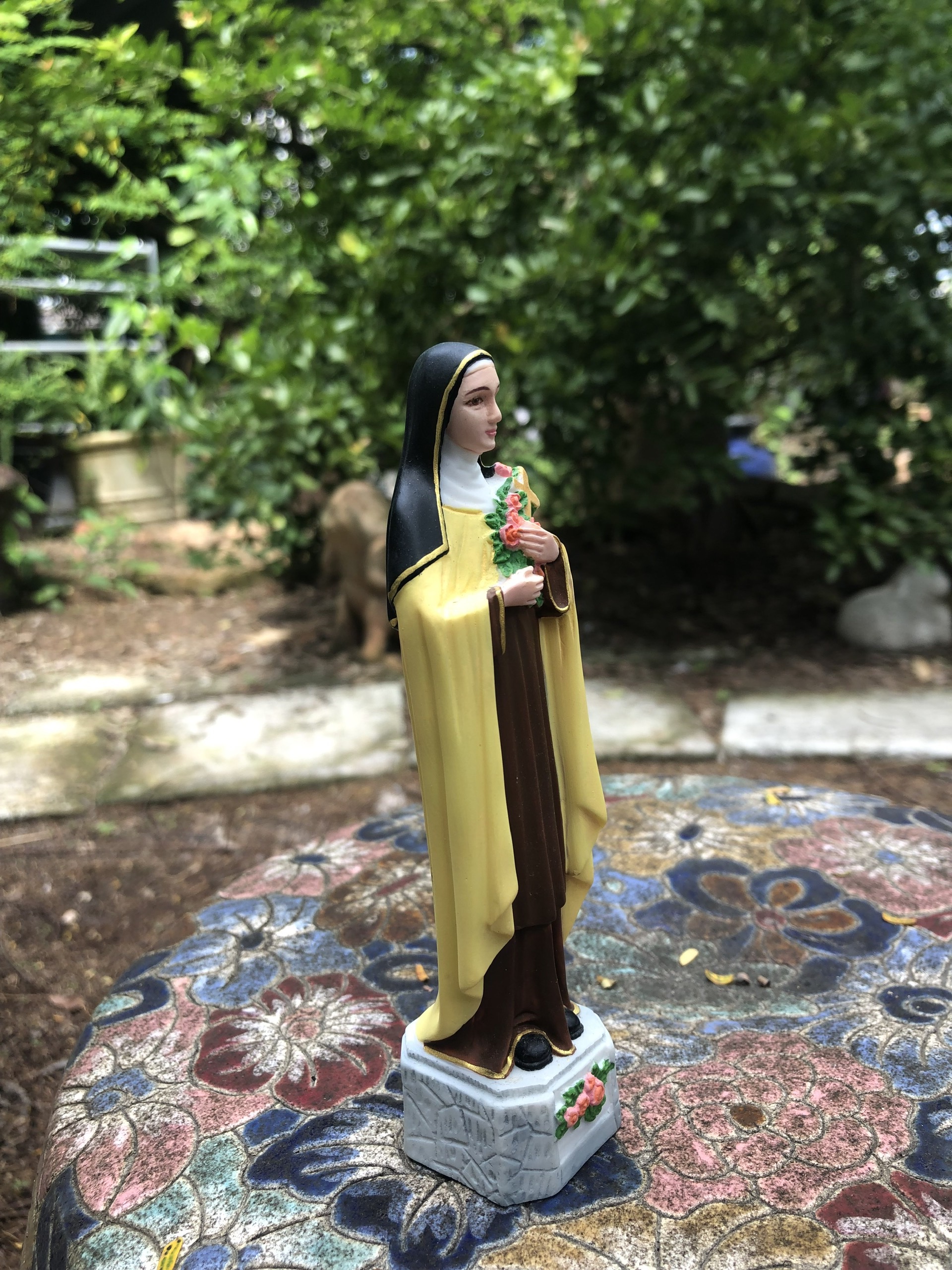 Tượng Thánh Teresa 15cm - chất liệu composite