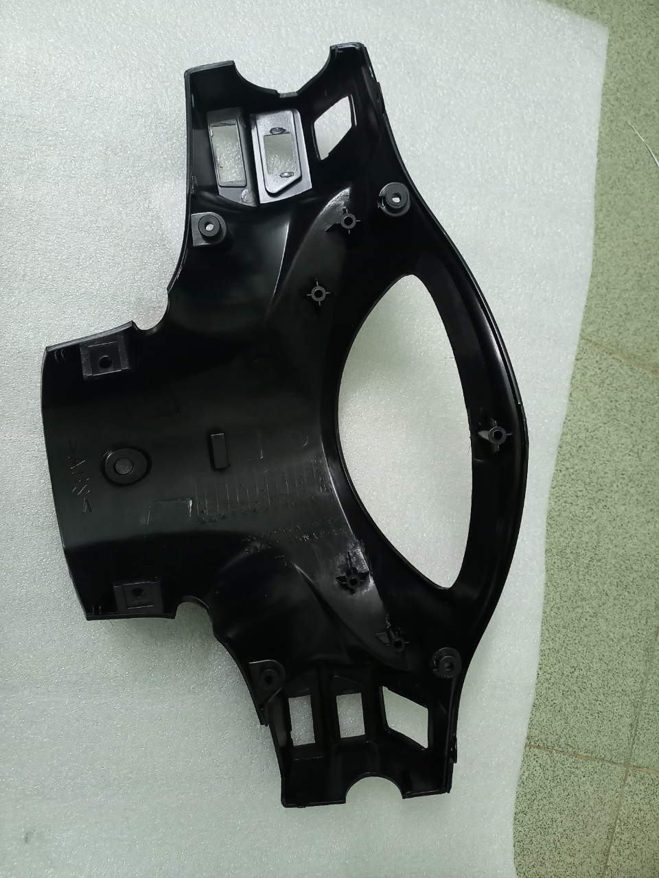 NĂP TAY LÁI SAU XE SỐ EZ 110 SYM