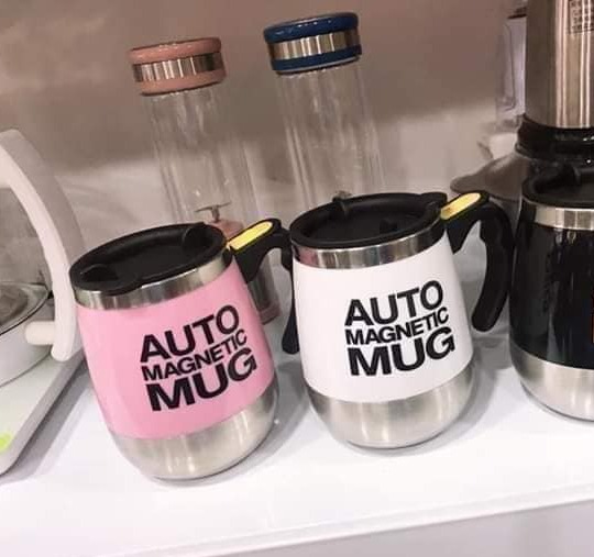 CỐC CAFE TỰ KHUẤY,CÔC TỰ KHUẤY(GIAO MÀU NGẪU NHIÊN)