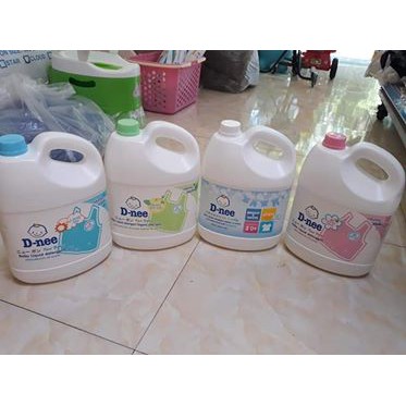 Nước giặt Dnee 3000ml