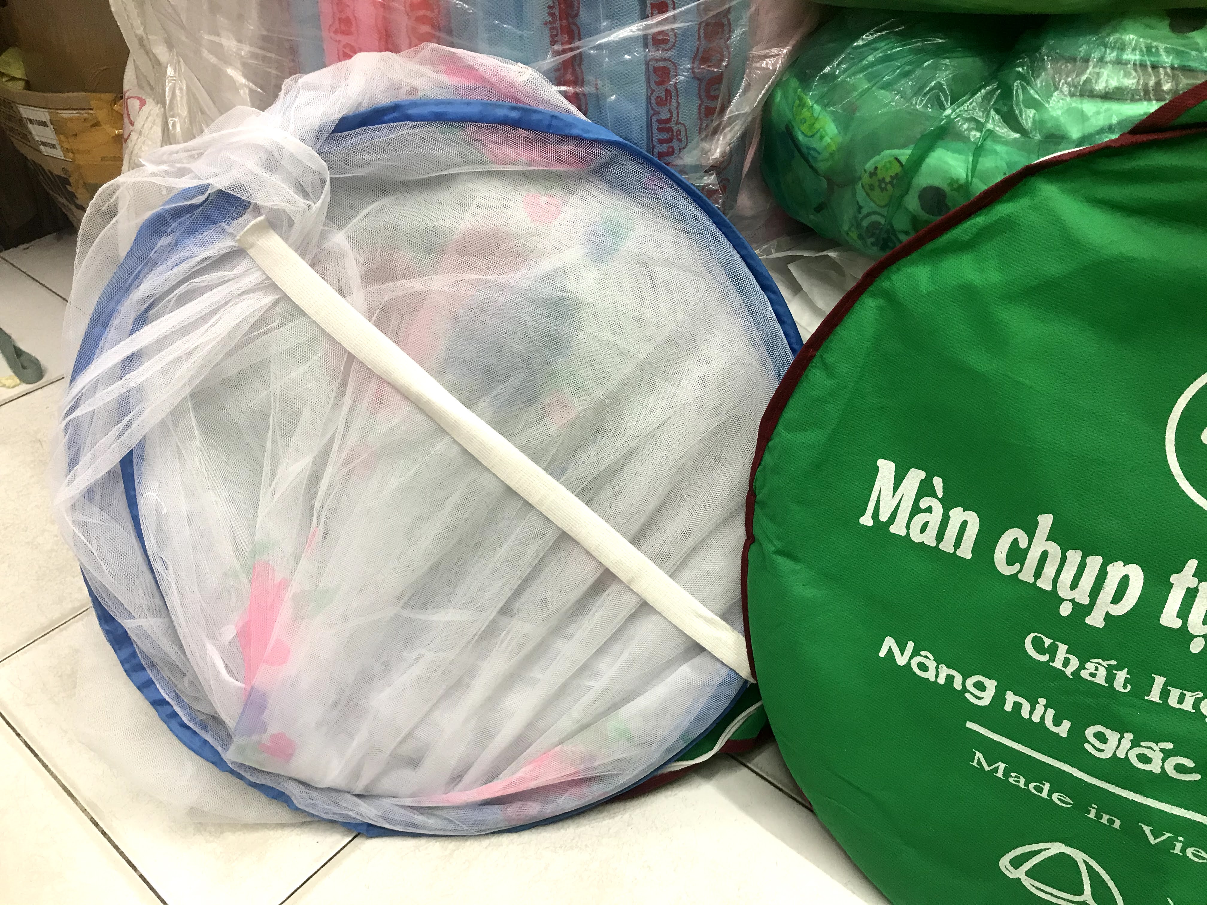 mùng chụp bung cho bé 1m x 1m